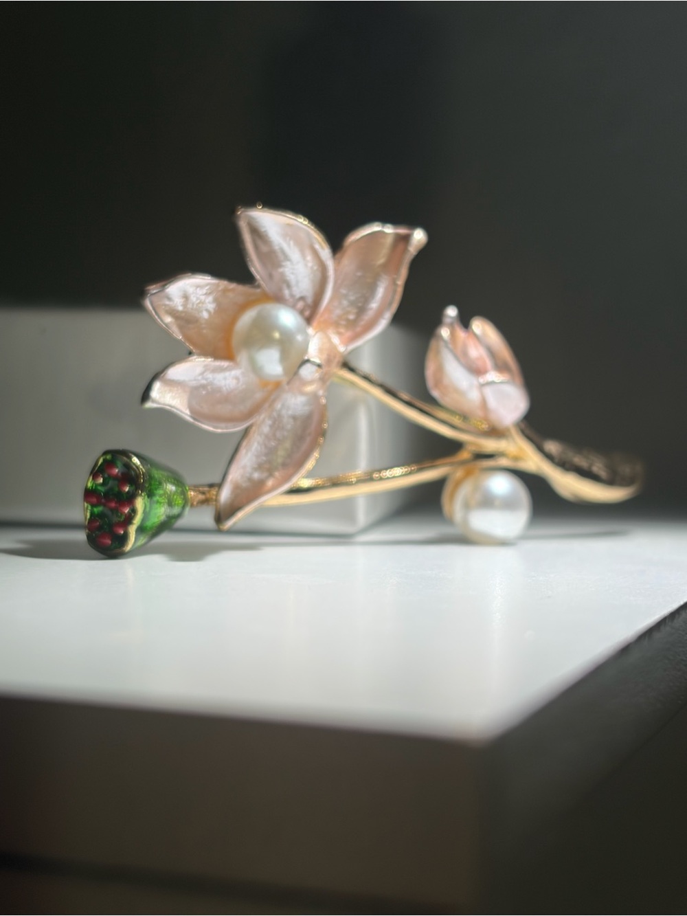 Pink Floral Pearl Brooch - Elegant Flower Pin